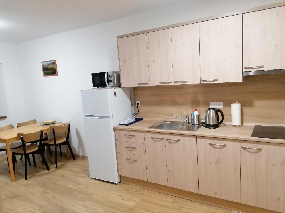 Apartmany Na Namesti Boží Dar المظهر الخارجي الصورة