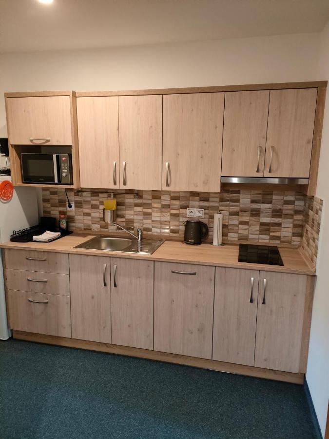 Apartmany Na Namesti Boží Dar المظهر الخارجي الصورة