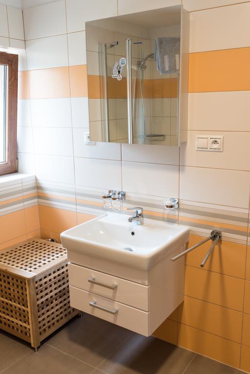 Apartmany Na Namesti Boží Dar المظهر الخارجي الصورة