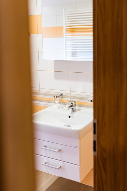 Apartmany Na Namesti Boží Dar المظهر الخارجي الصورة